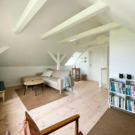 Hébergement de vacances Scenic House With Sea Views In Birkeland *