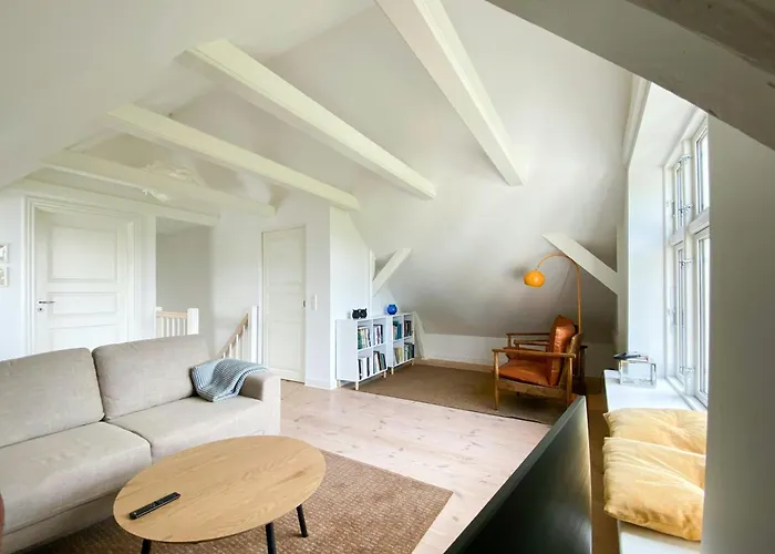 Feriehus Scenic House With Sea Views In Birkeland *