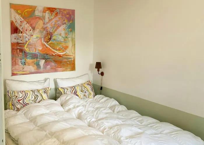 Scenic House With Sea Views In Birkeland